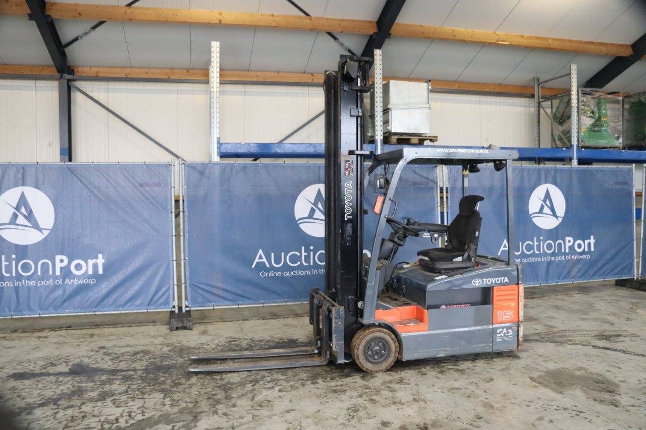 Forklift Toyota 7FBEF15 Electric 1500kg 4.5m 2005