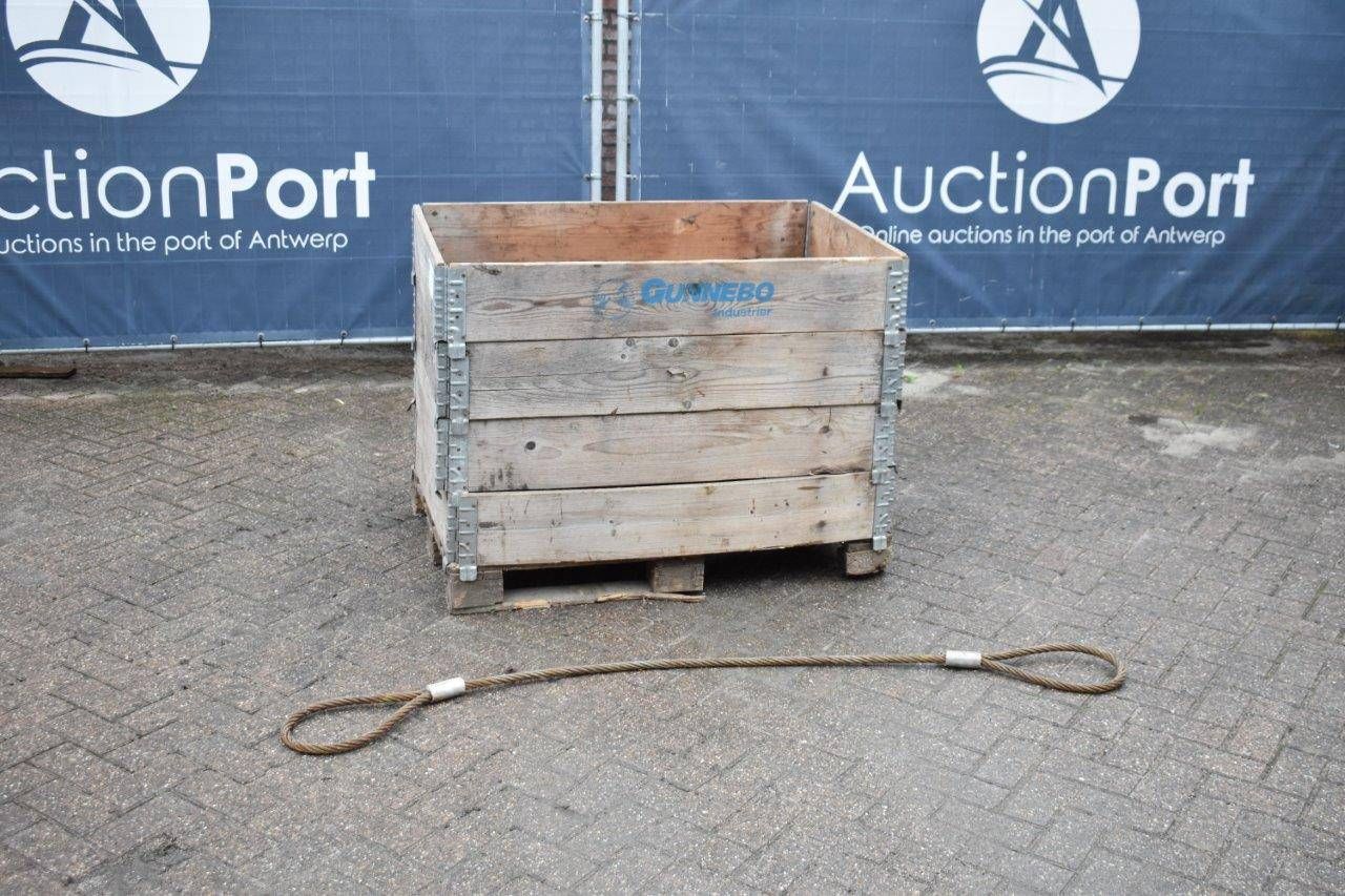 Wooden box with weld