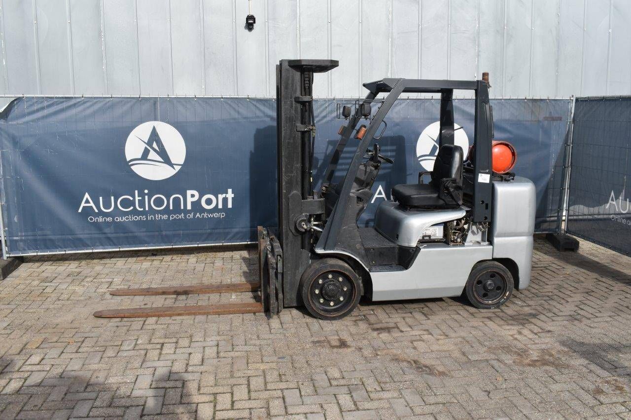 Chariot élévateur Nissan MCUGL02F 36LU GPL 3600kg