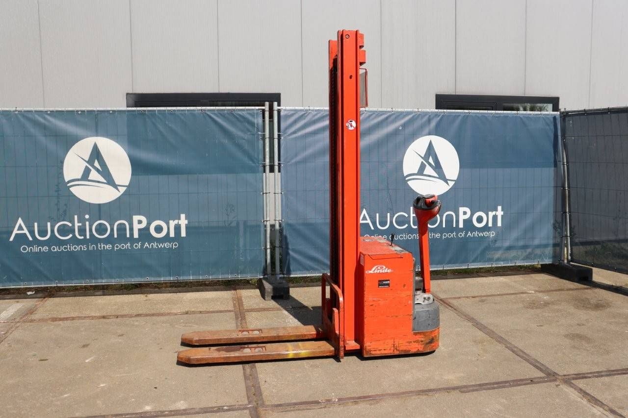 Stacker Linde L 12 Electric 1200kg 4.0m