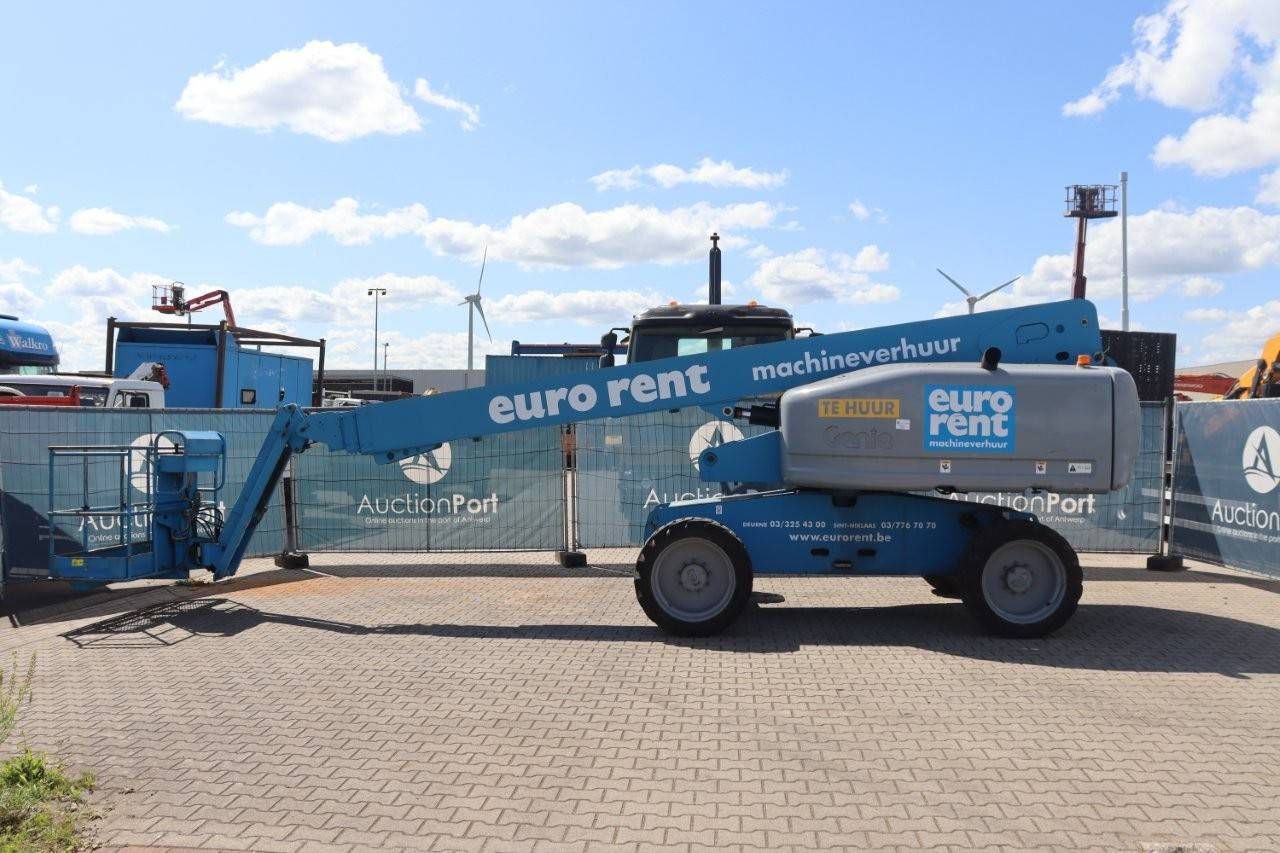 Articulating boom lift Genie S-65 Diesel 2005