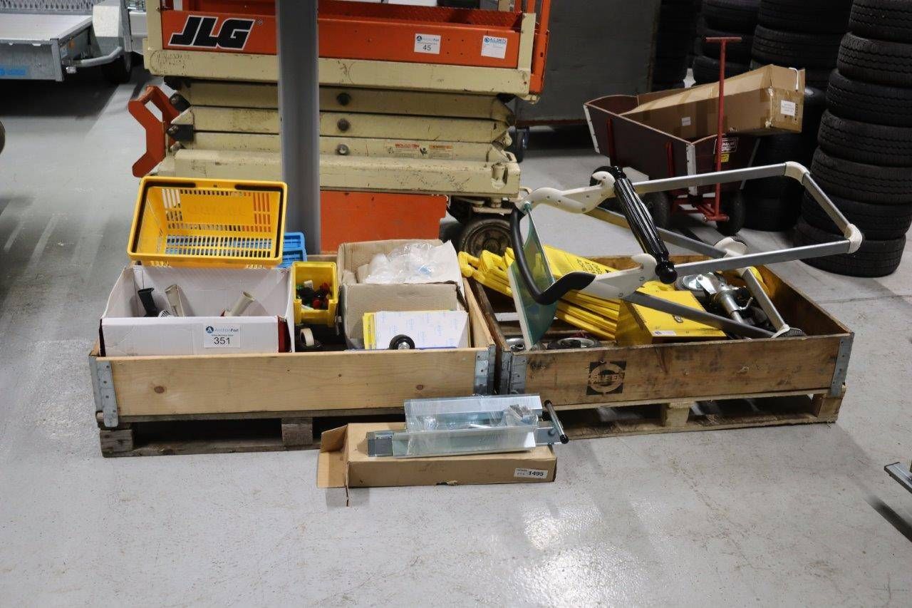 Party Miscellaneous Equipment Material