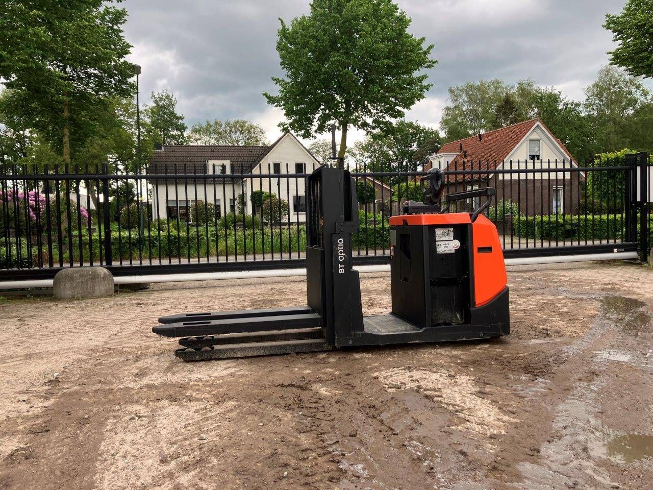 Stacker BT OSE120 Electric 1200kg