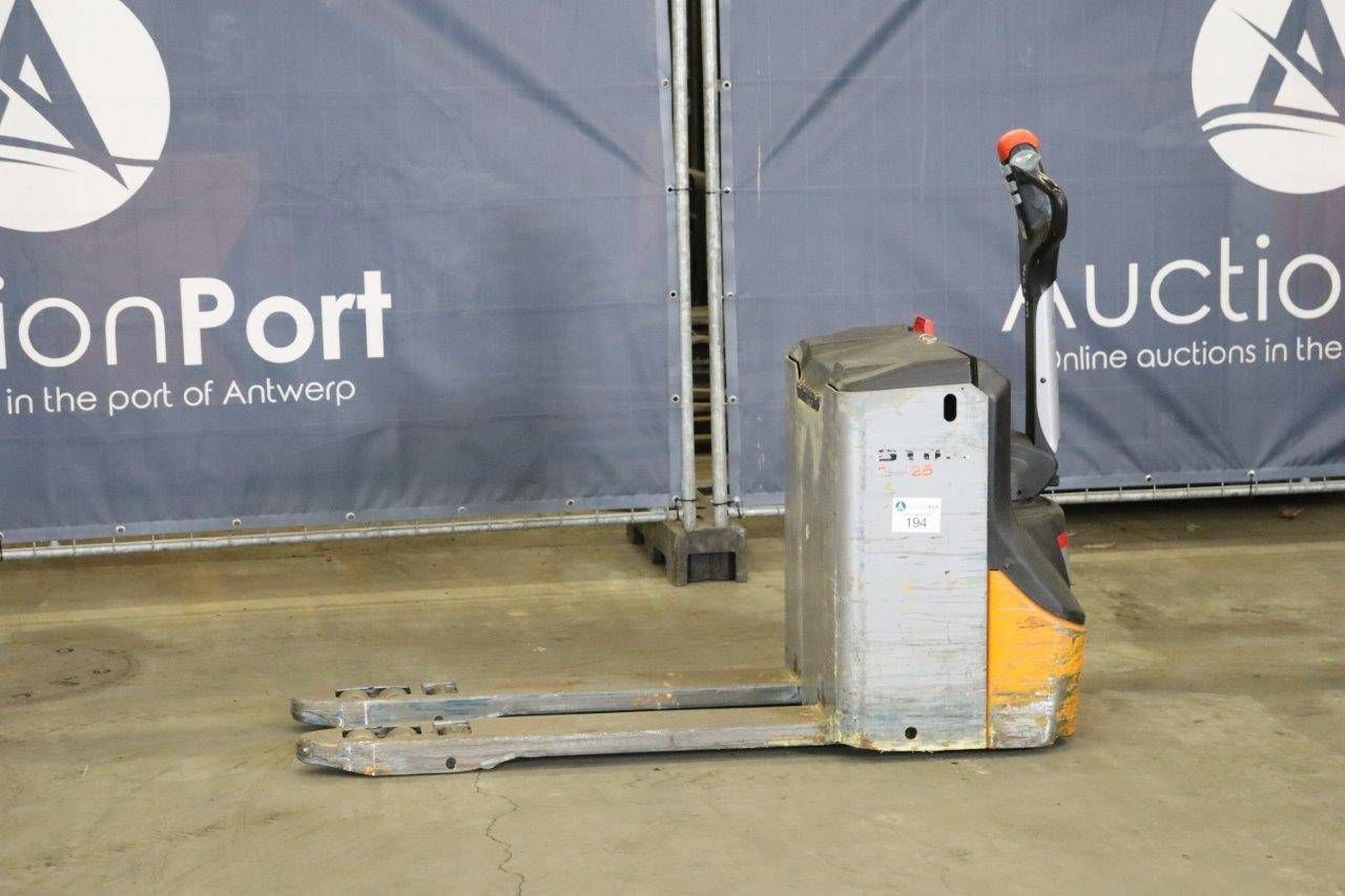 Pallet truck Still ECU25 Electric 2500kg 2016