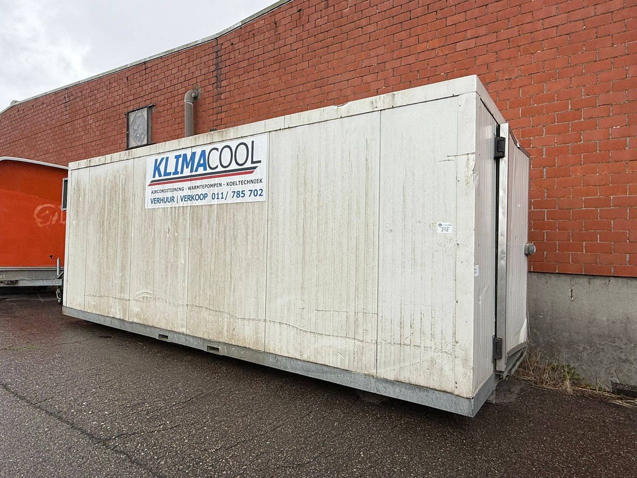 Container with Ventilation