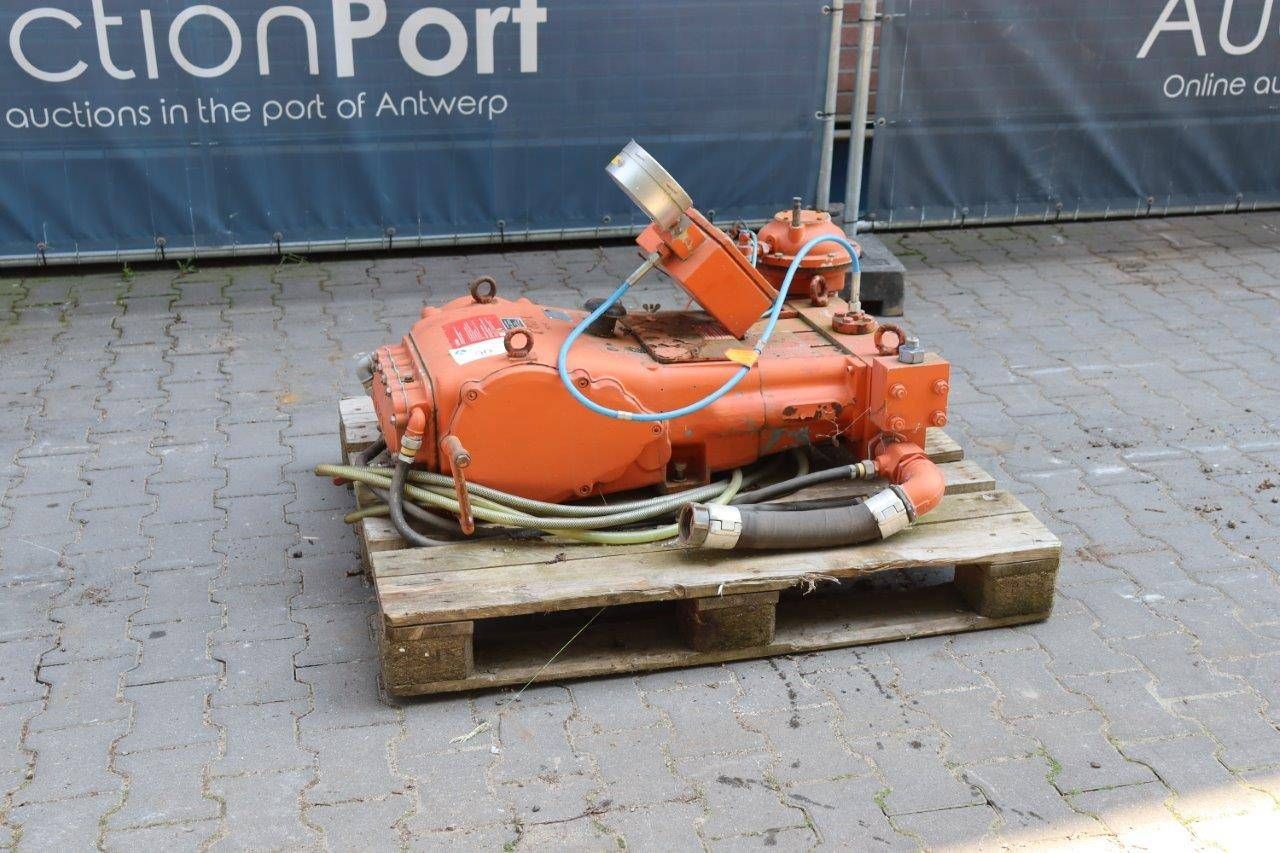 High pressure pump Uraca RF 615/1130D Diesel 114hp 1990