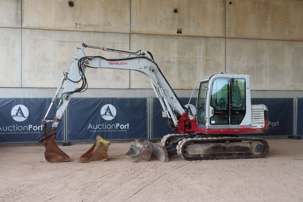 Escavatore cingolato Takeuchi TB175 Diesel 43kW 2011