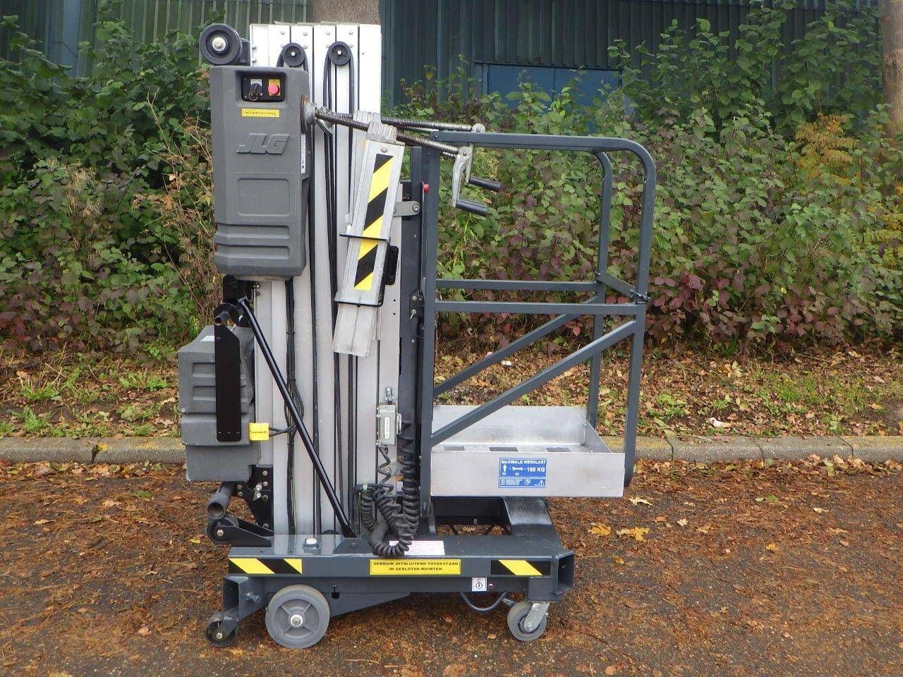 Mast lift JLG 25AM Electric 9.67m 2015