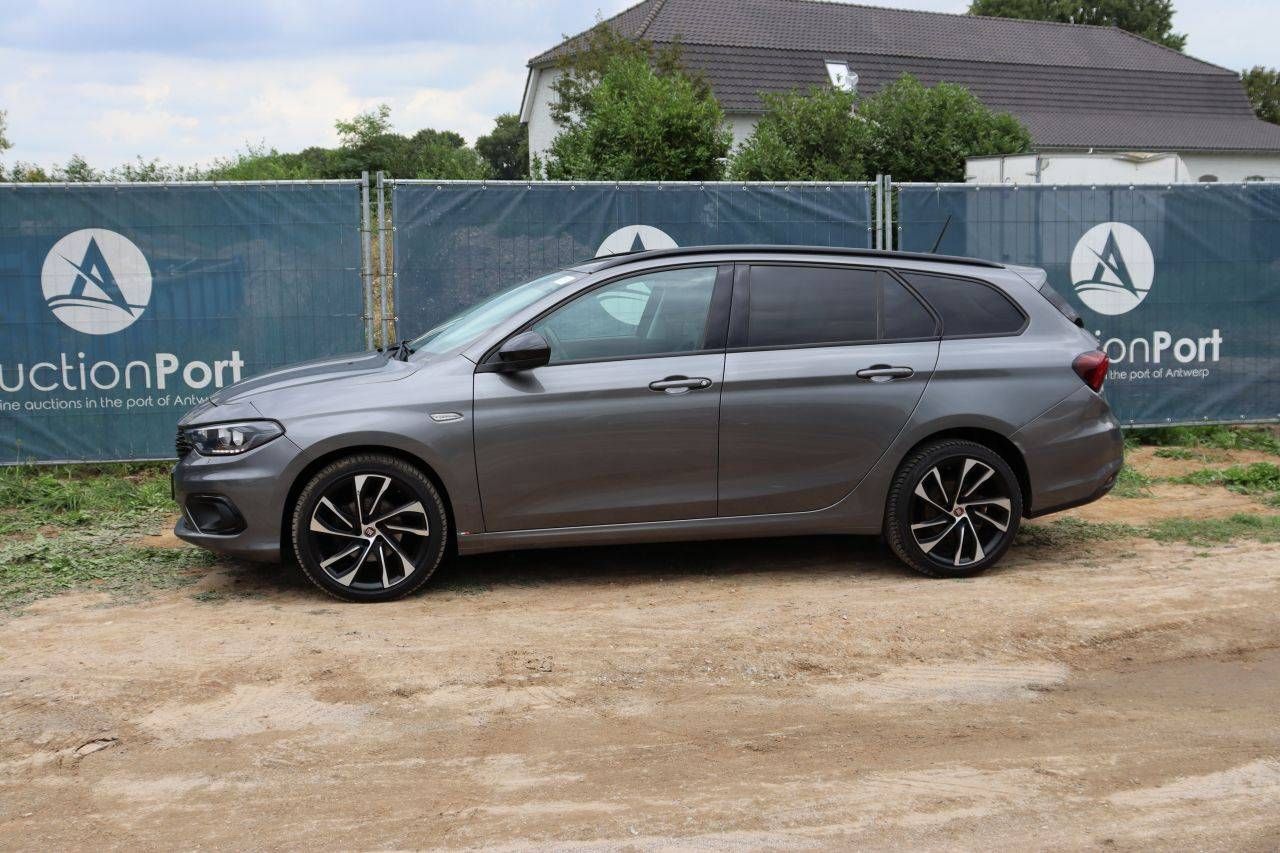 Fiat Tipo Petrol Station Wagon 120hp 2018 (Margin)