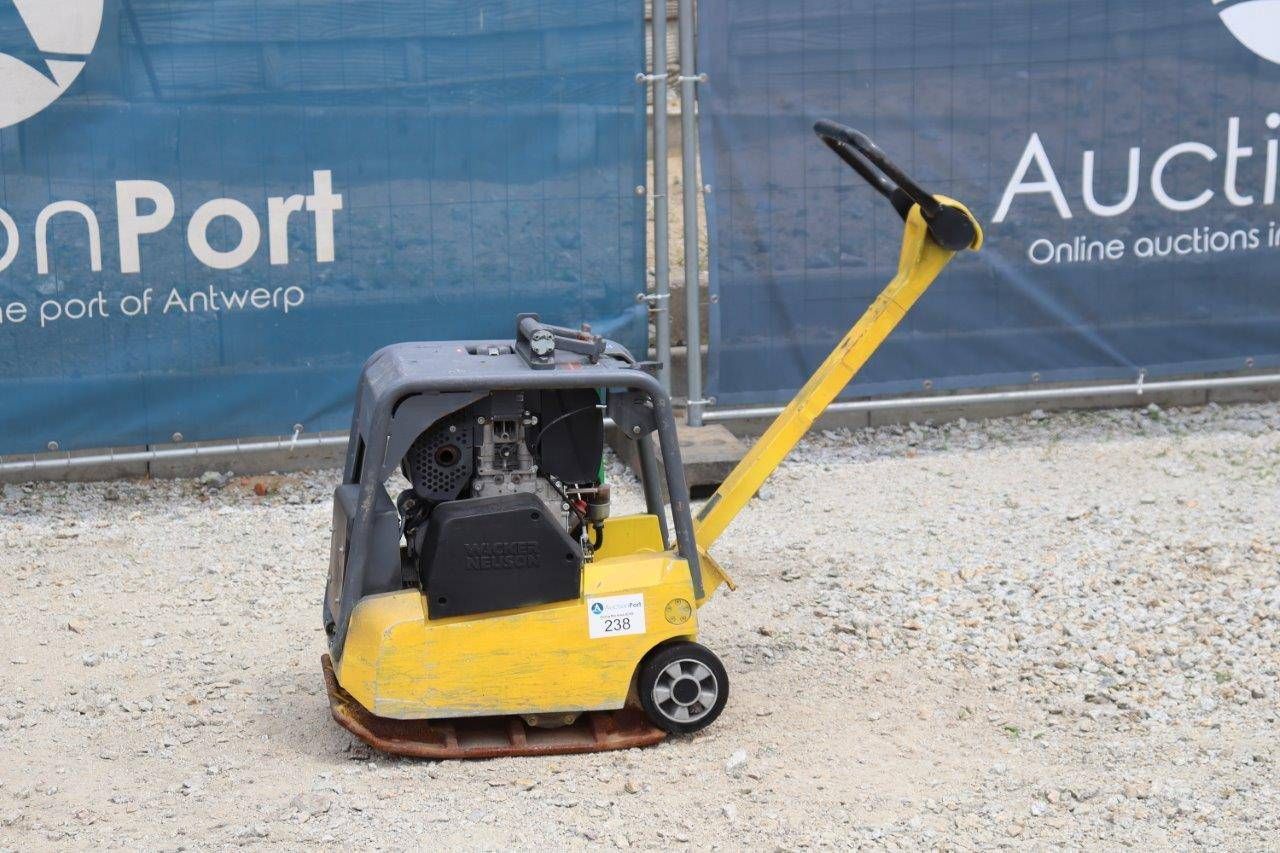 Vibratory plate Wacker Neuson DPU3050HE Diesel 4.2kW 2017