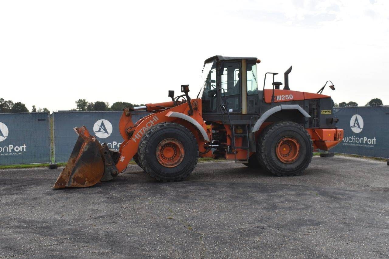 Wheel loader Hitachi ZW250 Diesel