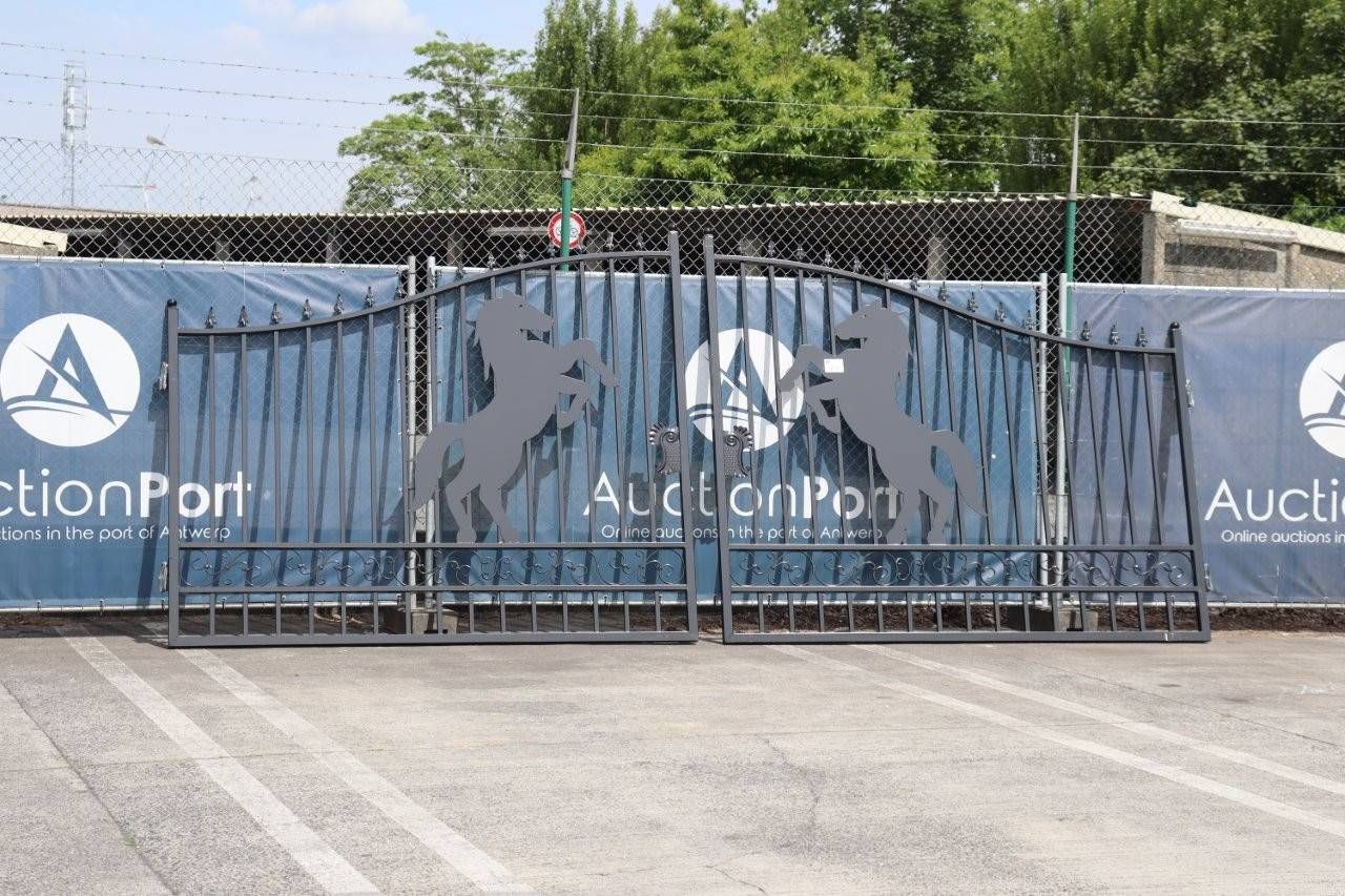 Gate 5.4x2.3m New