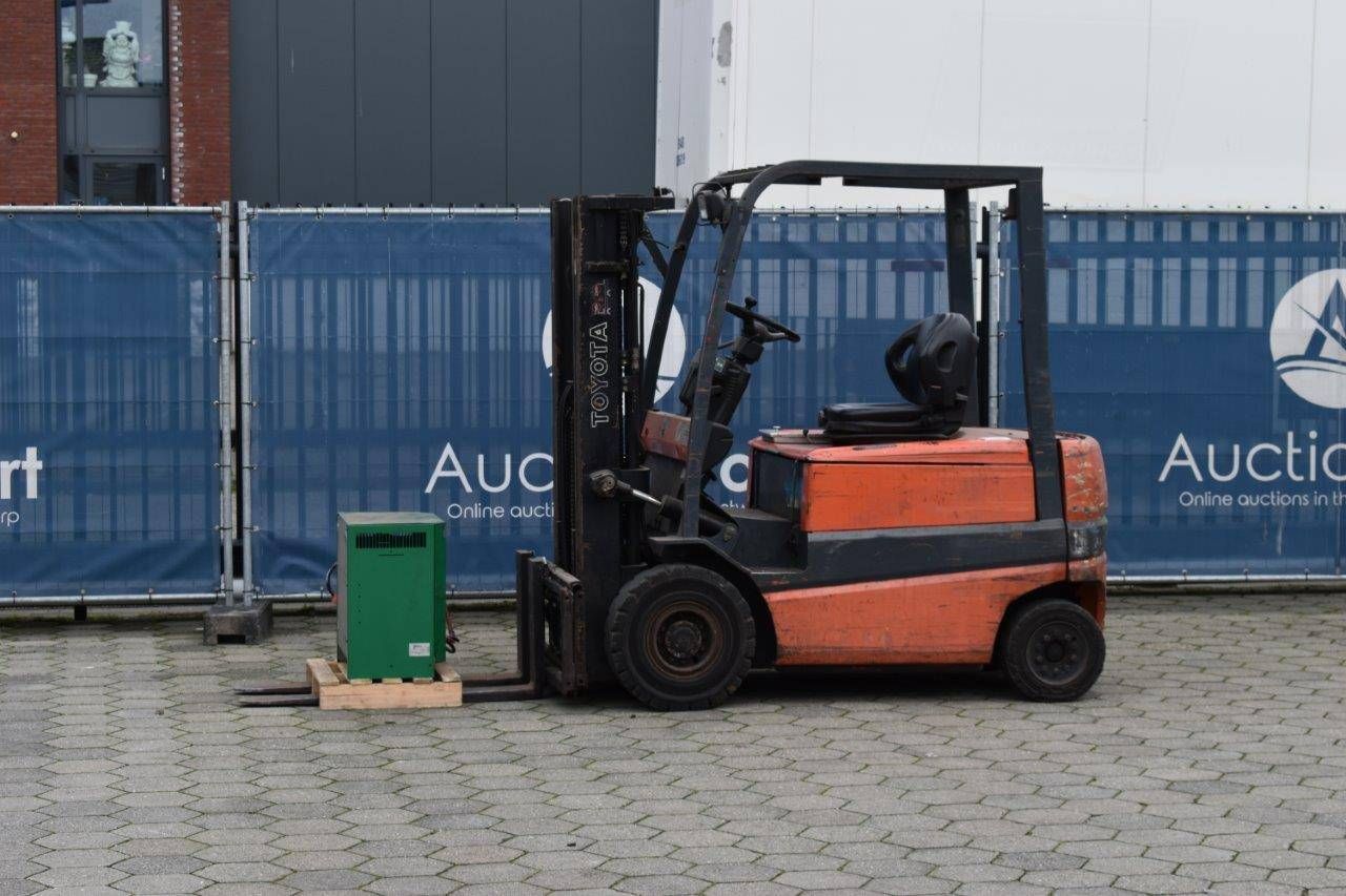 Forklift Toyota FMBF25 Electric 2500kg