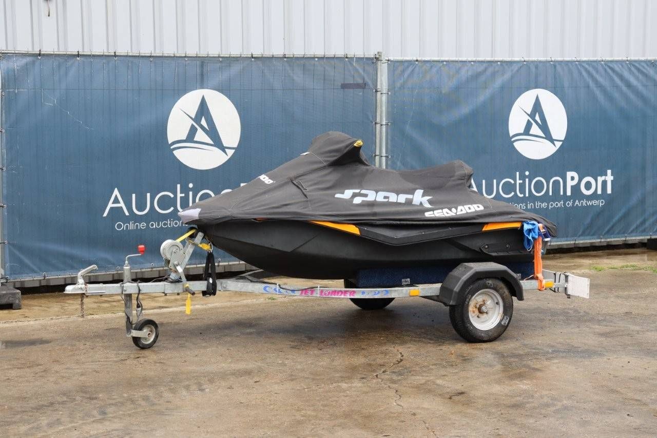 Jetski Sedoo Spark Petrol