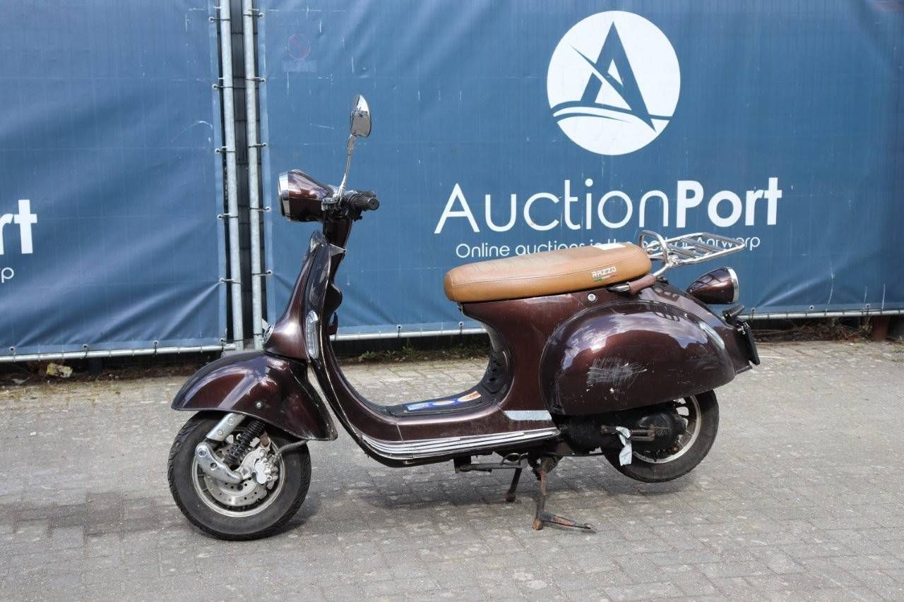 Scooter Razzo TORINO 50 Petrol 3p 2014 (Margin)