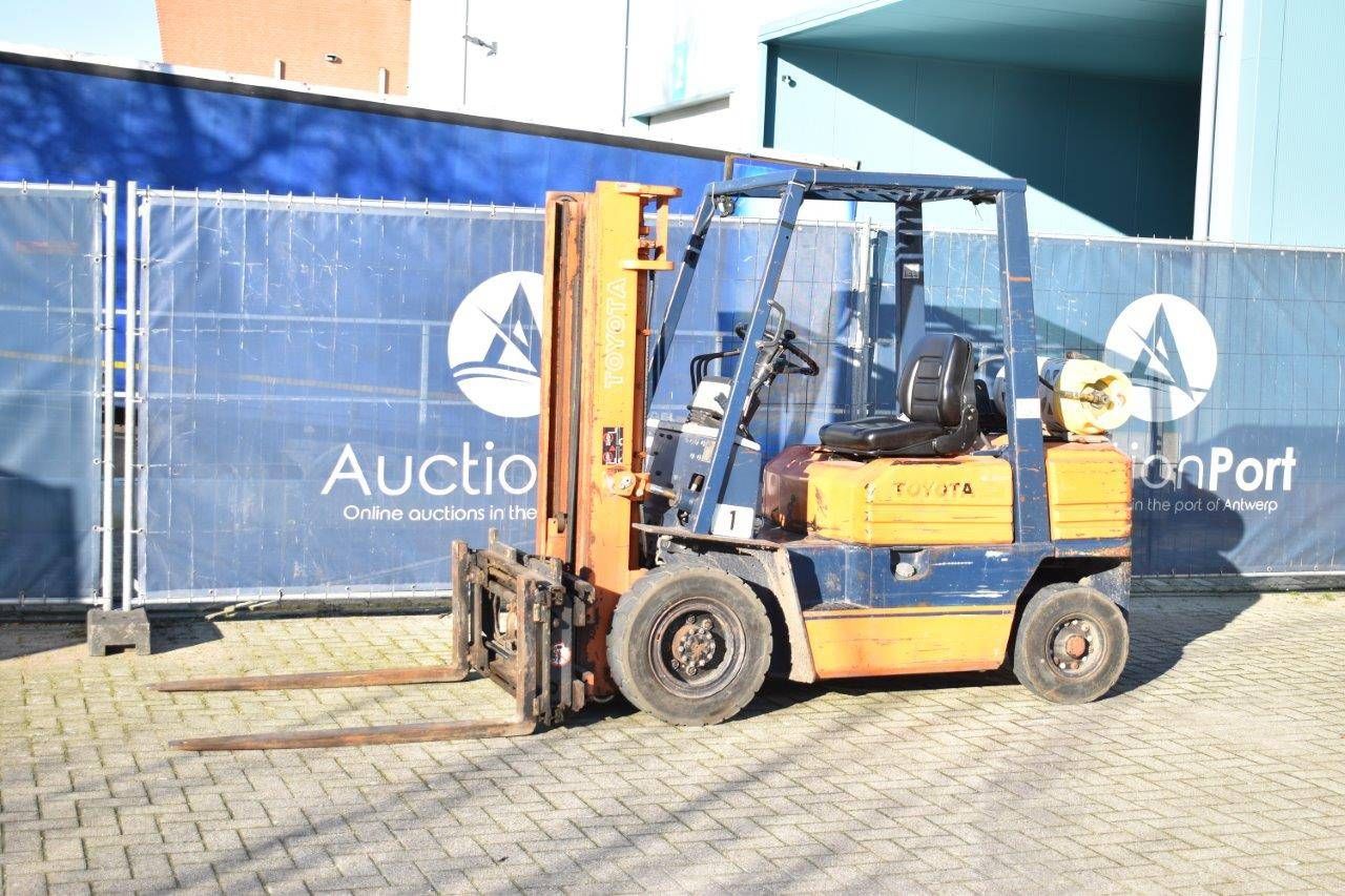 Forklift Toyota 42 5F GF 25 LPG 2500kg