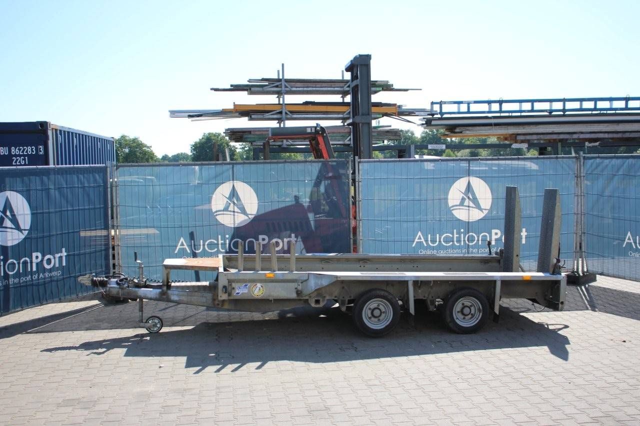 Machine transporter IFOR Williams 2013