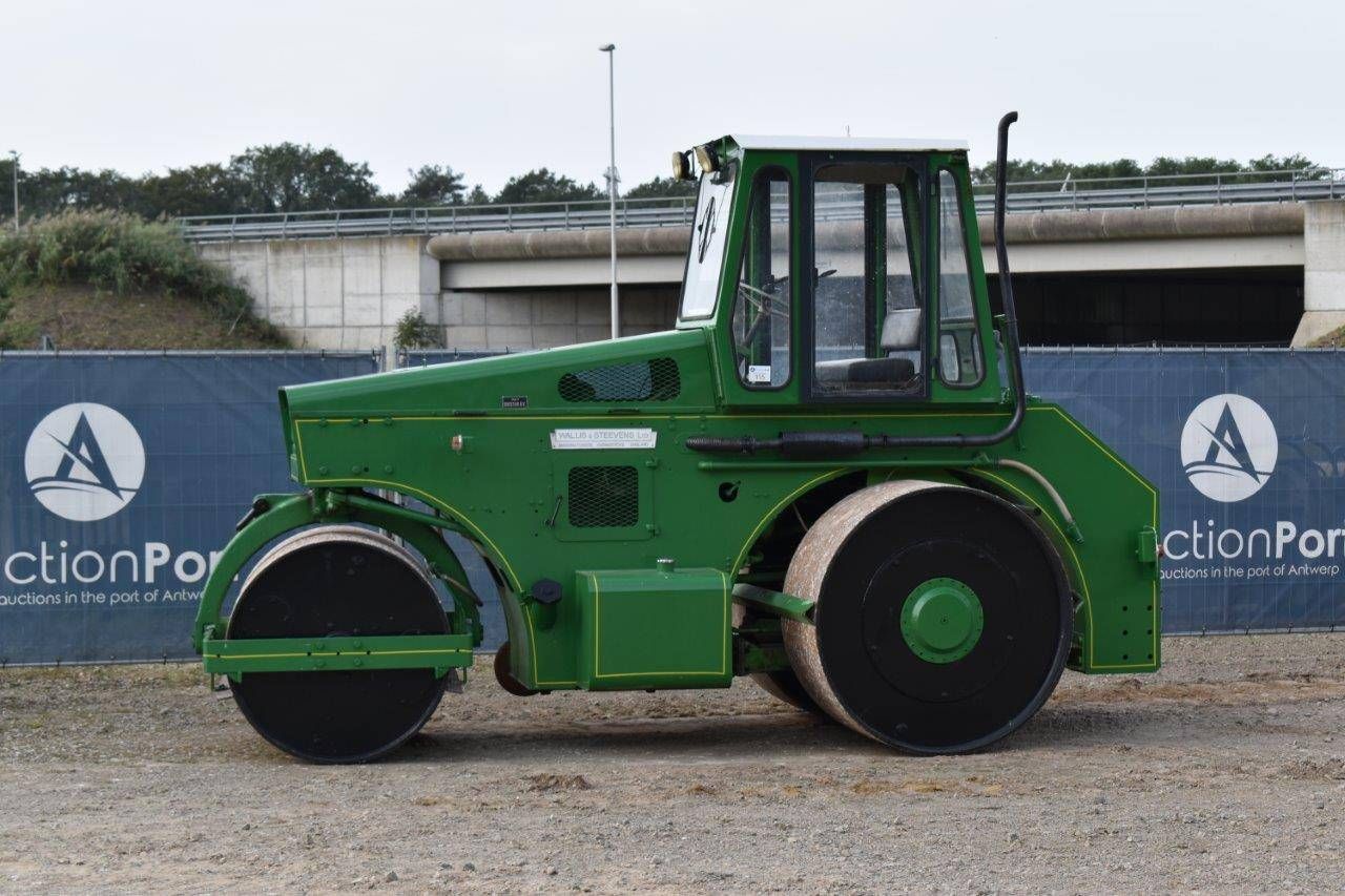 Tandem roller Wallis &amp; Steevens Diesel