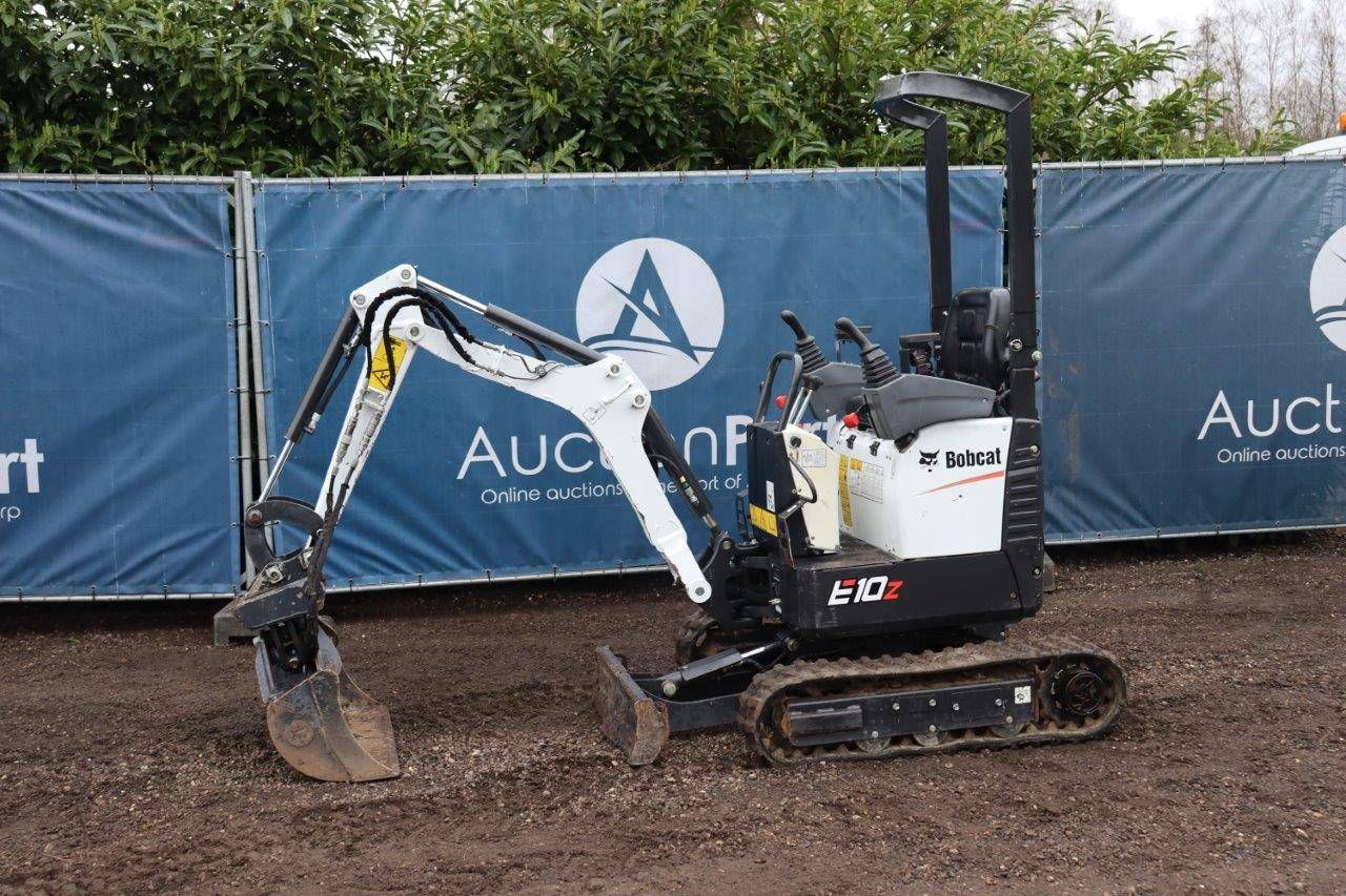 Mini digger Bobcat E10Z Diesel | Auctionport