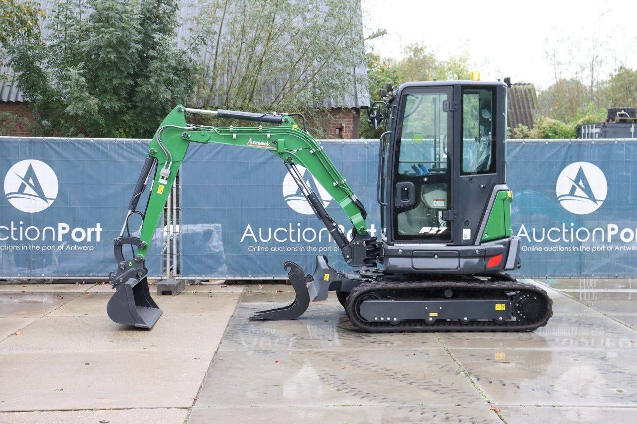 Pelle sur chenilles Aameck F27 Diesel 14,6 kW 2026 Neuve