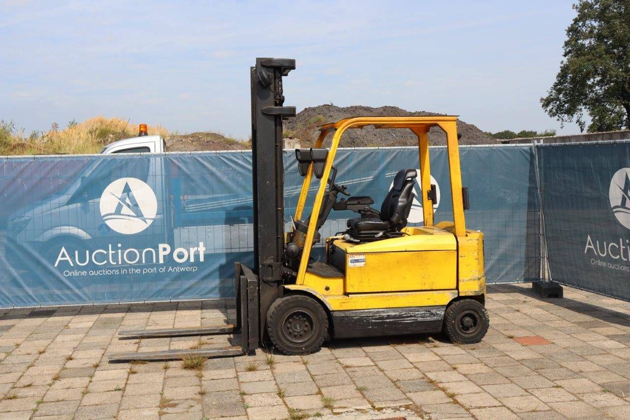 Forklift Hyster J3.00XM-861 Electric 3000kg 4.1m 2007