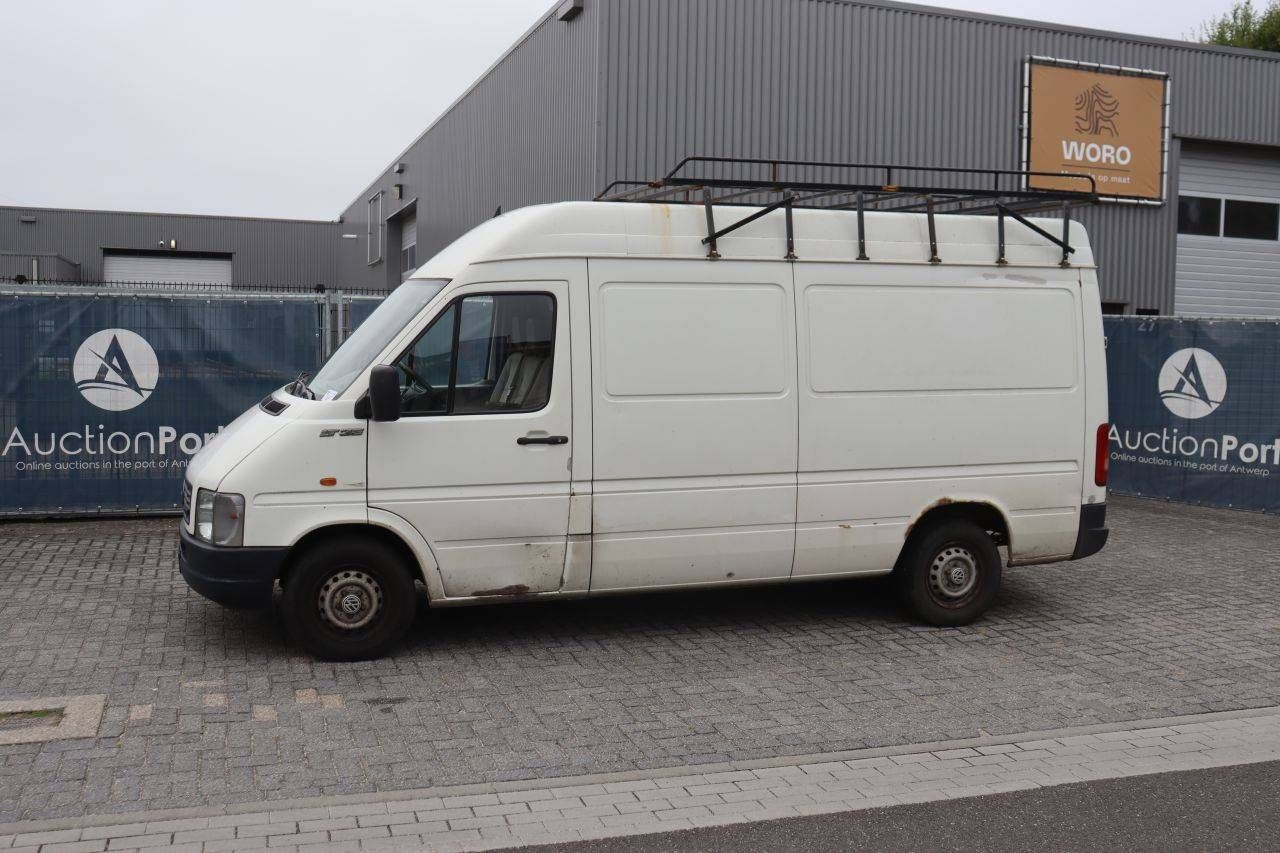 Volkswagen LT35A Diesel Van 109 hp 2001