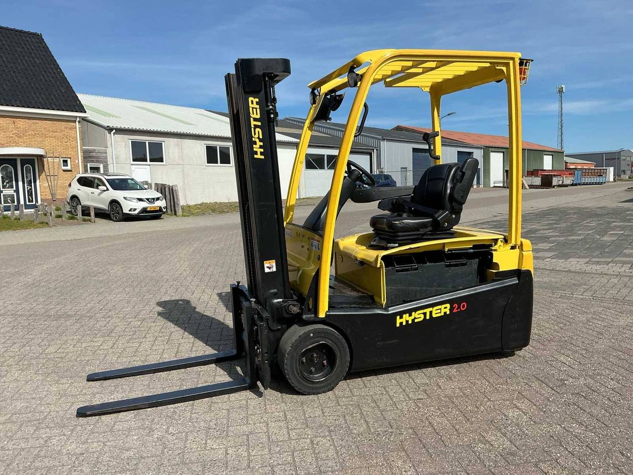 Forklift Hyster J2.0XNT LWB Electric 1730kg 4.6m 2018