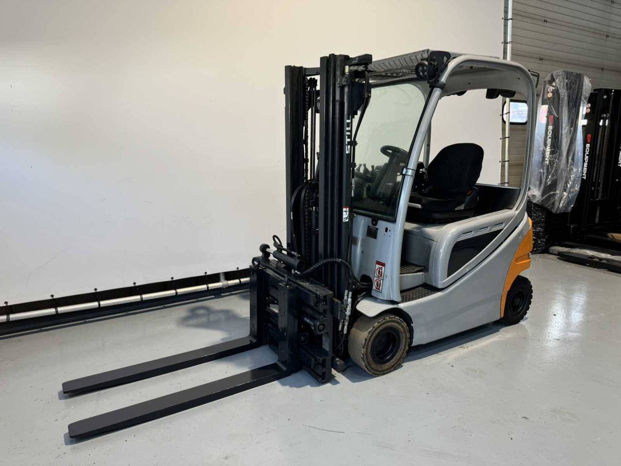 Forklift Still RX20-16P Electric 1600kg 4.25m 2017