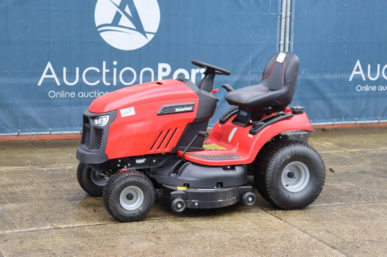 Snapper 2691928 Petrol Riding Mower 2022 New