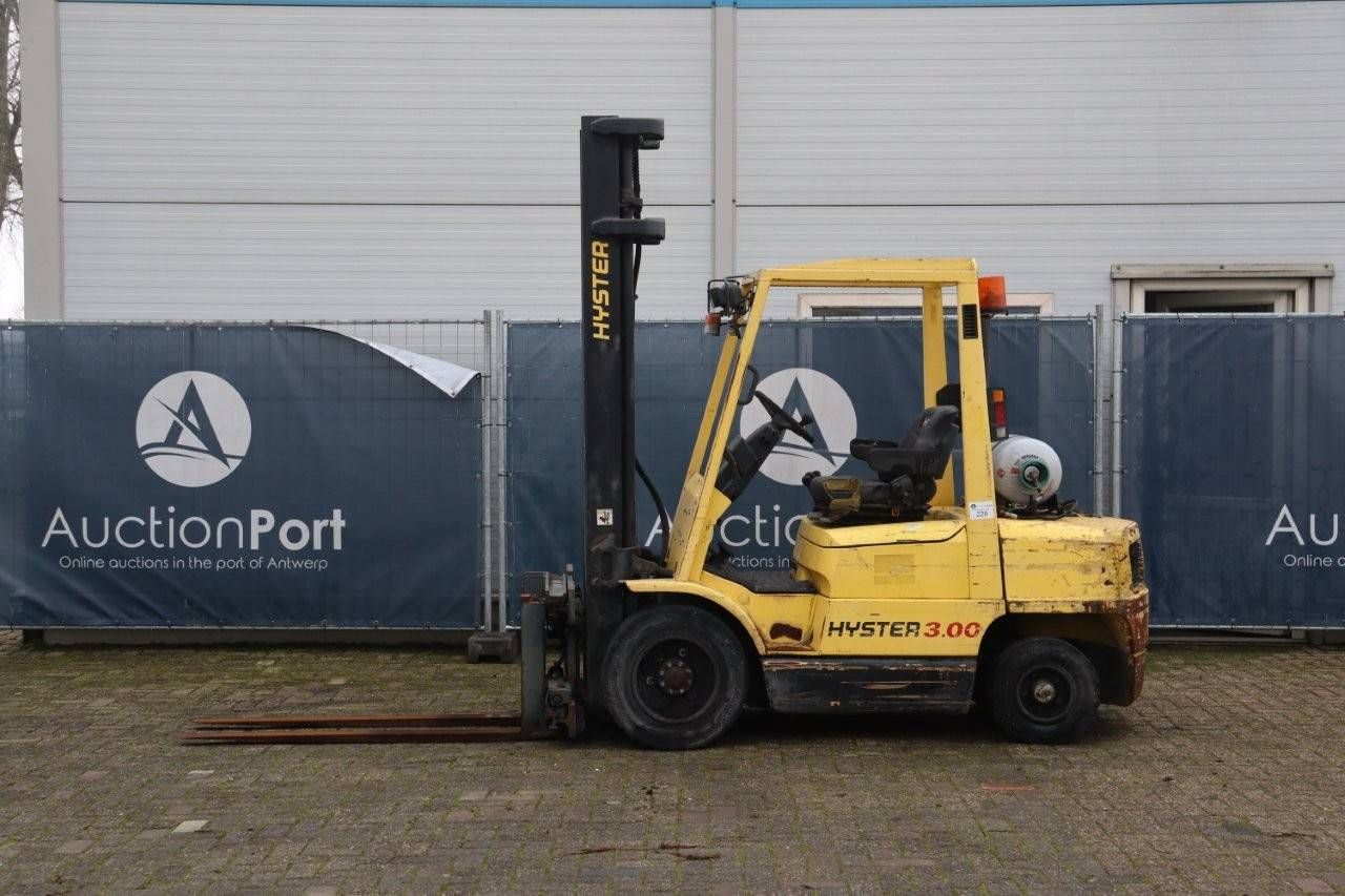 Forklift Hyster H3.00XM LPG 2700kg 4.2m 2001