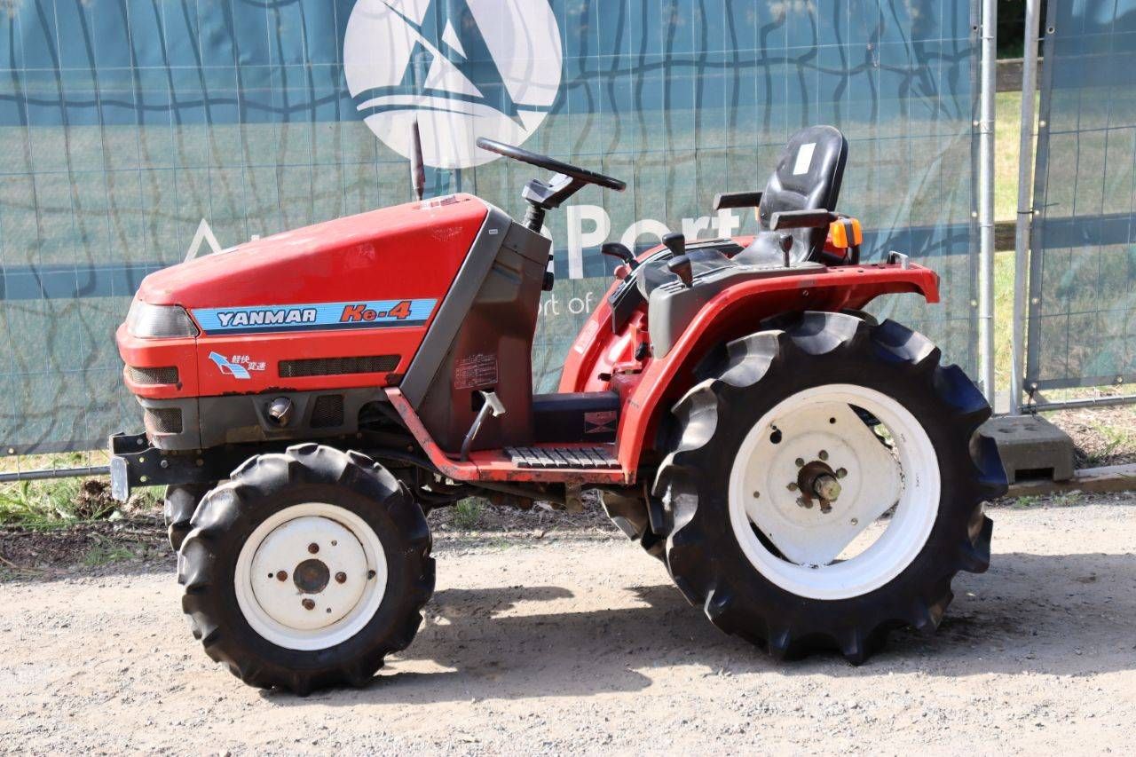 Mini tractor Yanmar Ke-4 Diesel 14.5hp