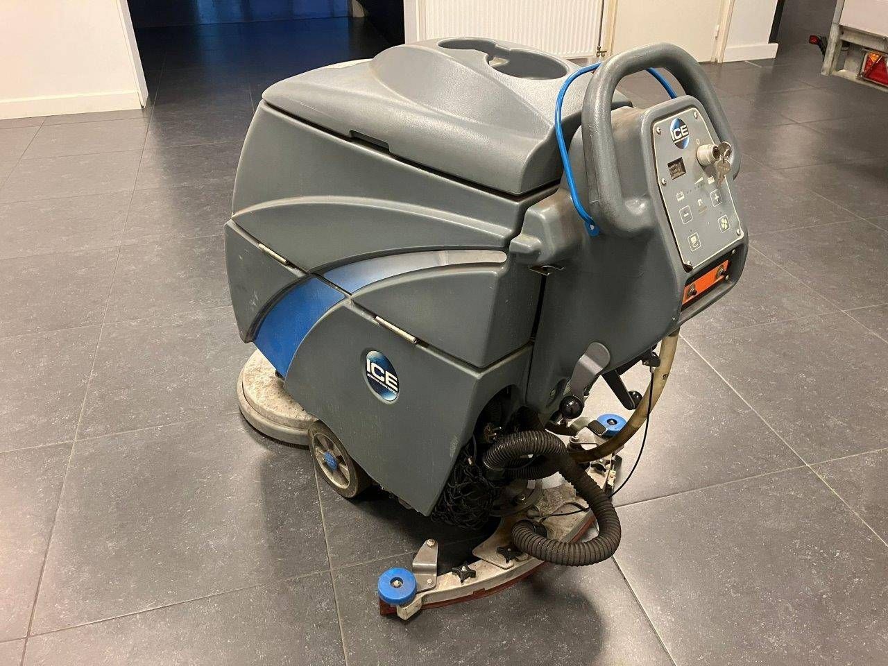 Scrubbing machine ICE I20NB Electric
