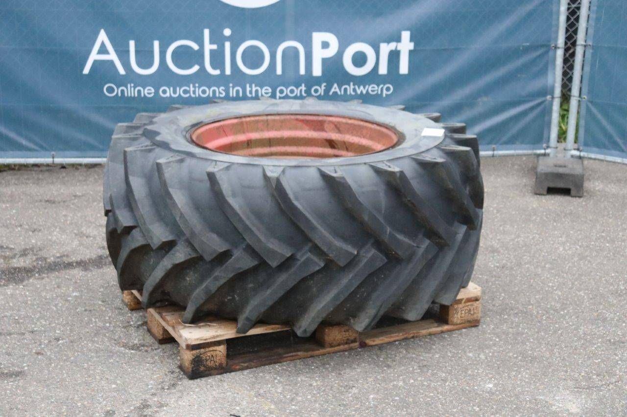 Pneumatic tire Trelleborg 600/60-30.5