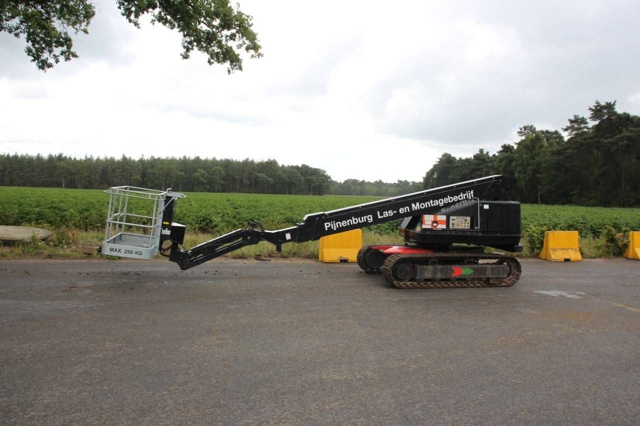 Burg Diesel telescopic boom lift