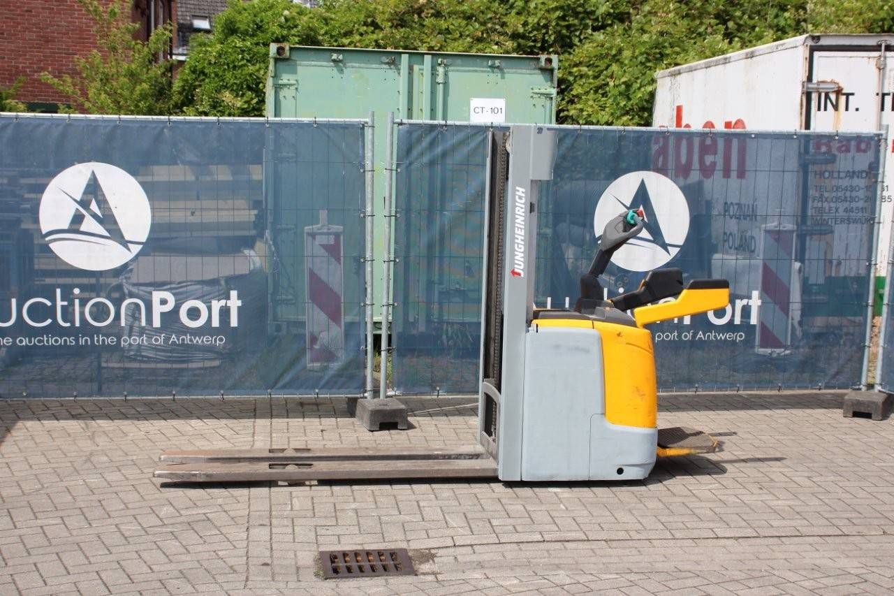 Stacker Jungheinrich ERC 212 Electric 1200kg 1.8m 2017