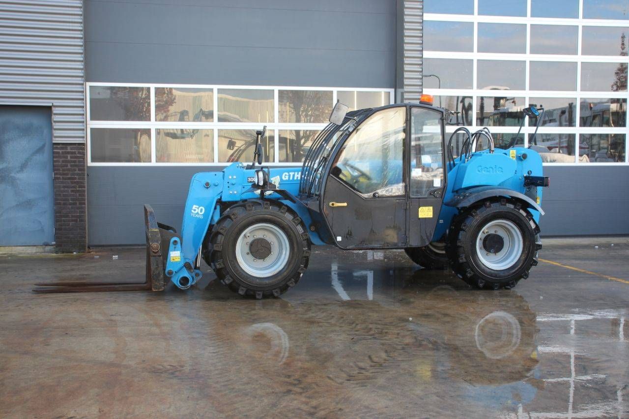 Telehandler Genie GTH-3007 Diesel 3000kg 2016