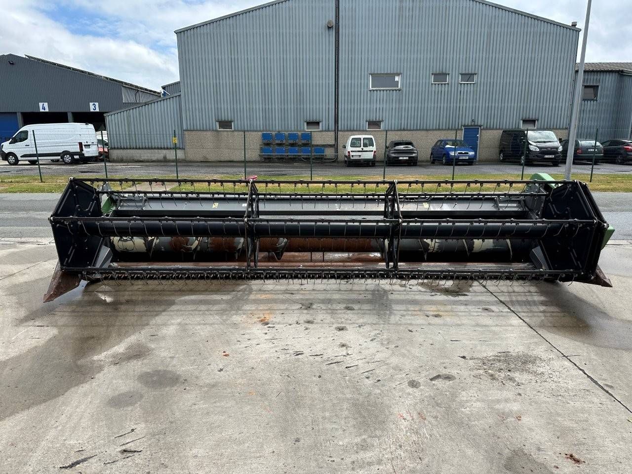Fendt mowing table