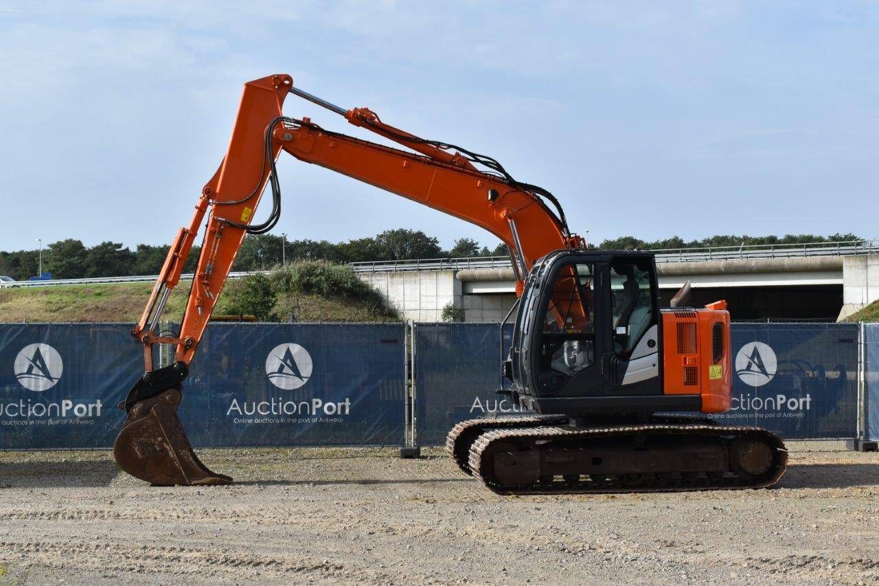 Crawler excavator Hitachi ZX135US-5B Diesel