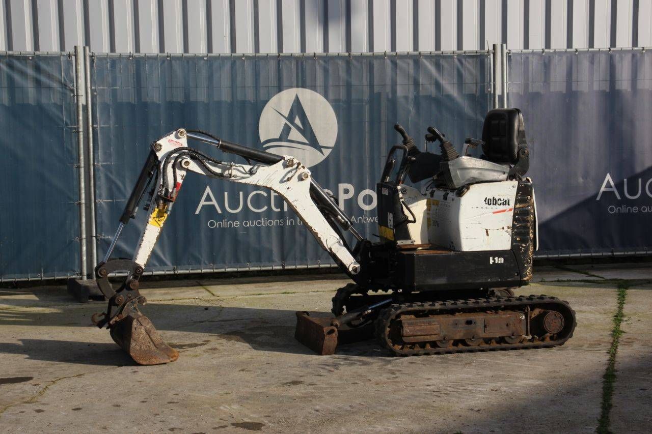 Mini excavator Bobcat E10 Diesel 7.5kW 2015