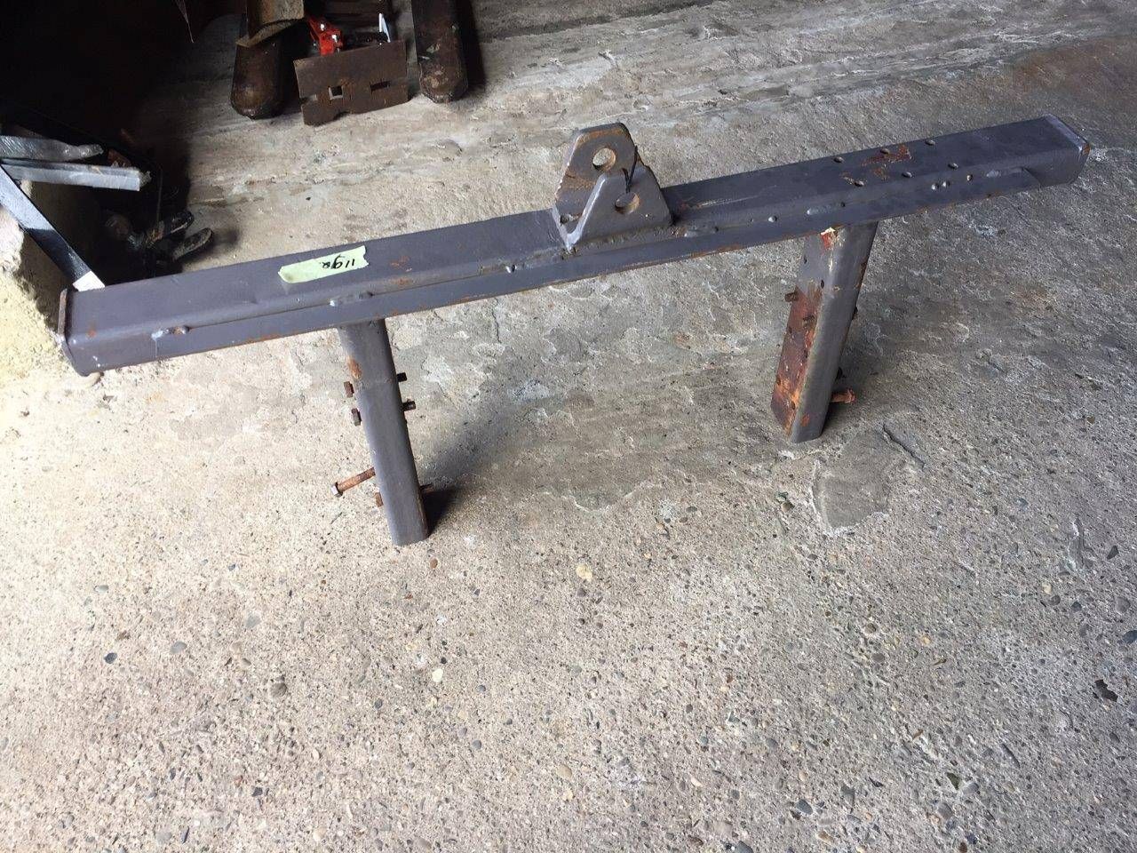 Bumper Massey Ferguson (Margin)