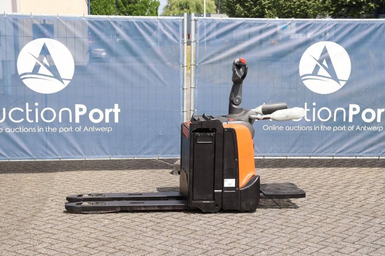 Pallet truck Toyota LPE200 Electric 2000kg 2018