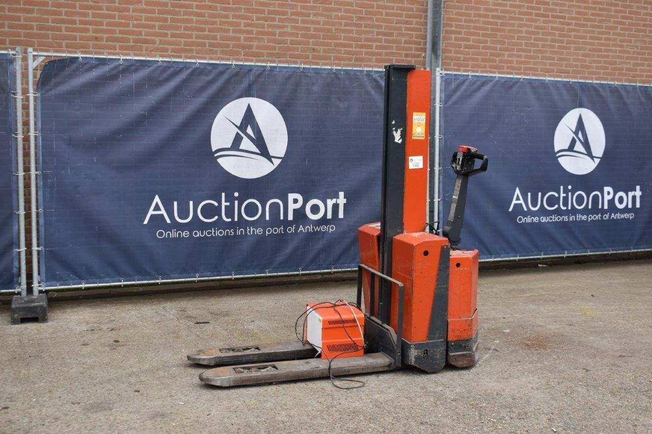 Stacker BT PPH 1600 MX Electric 800kg