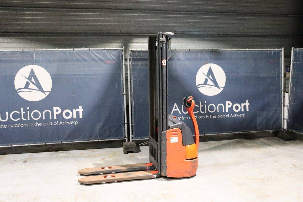 Stacker Linde L12 Electric 1200kg