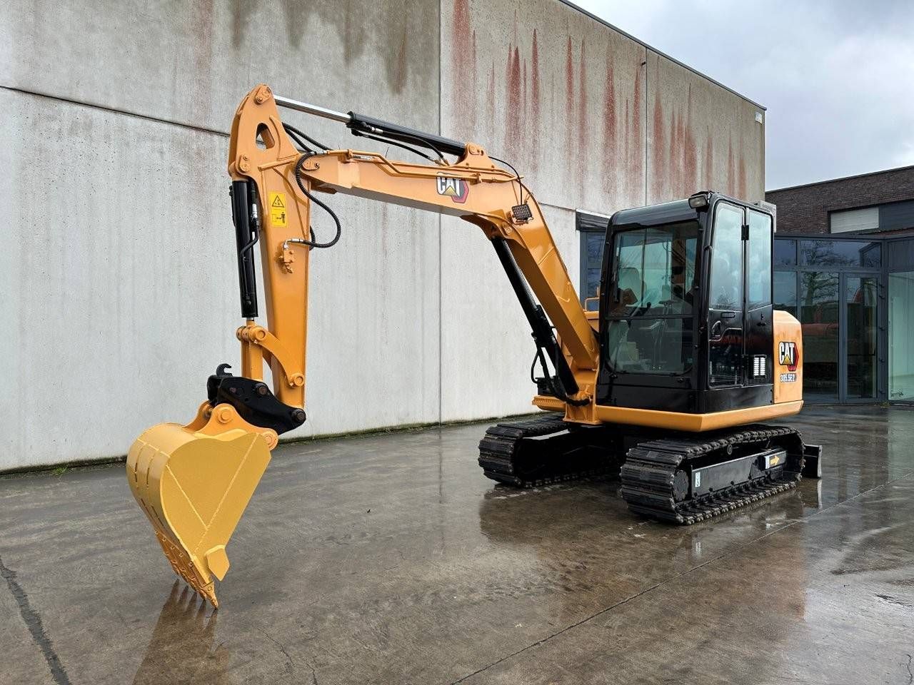 Crawler excavator Caterpillar 305.5E2 Diesel 2016
