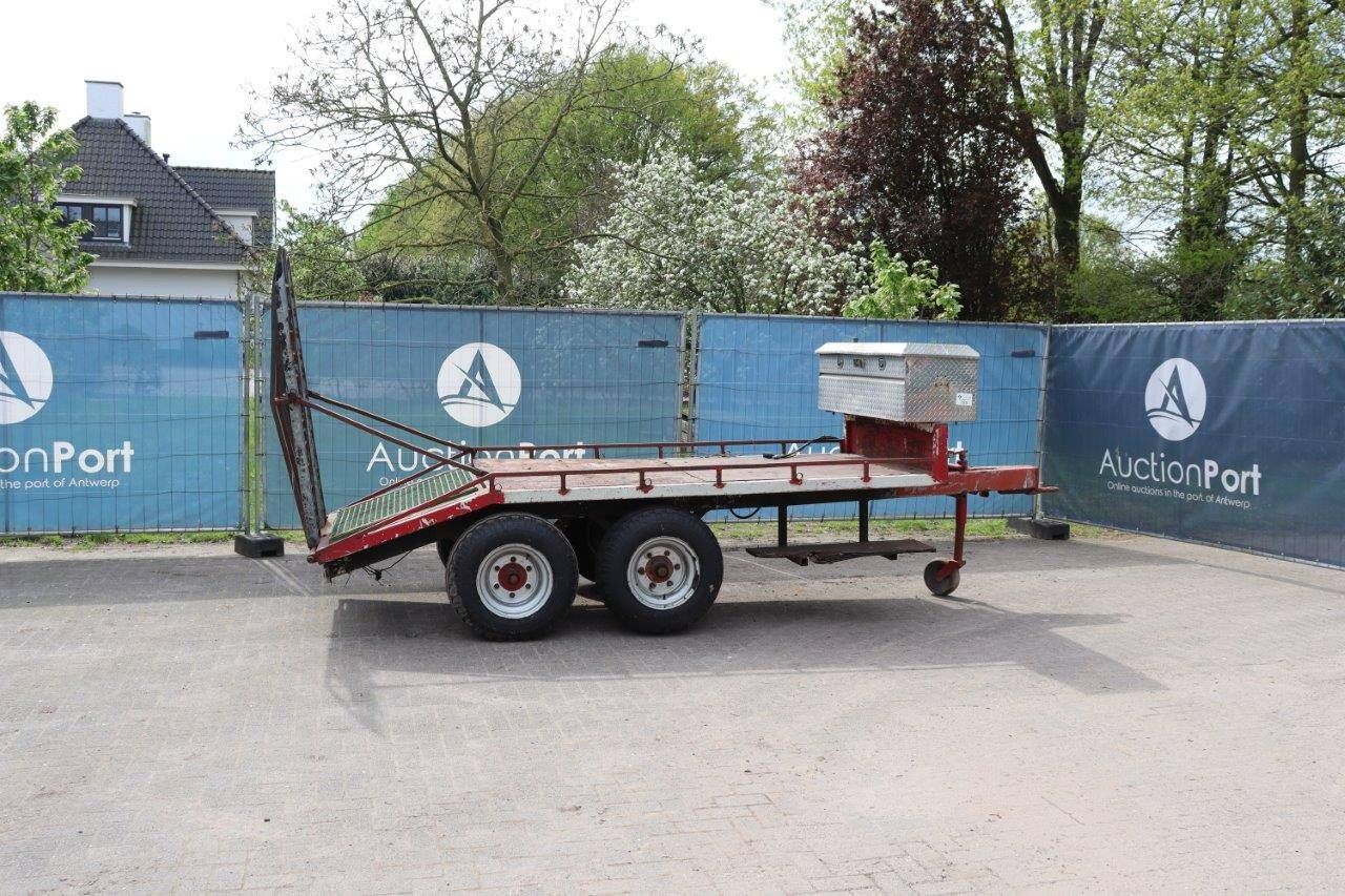 Low loader