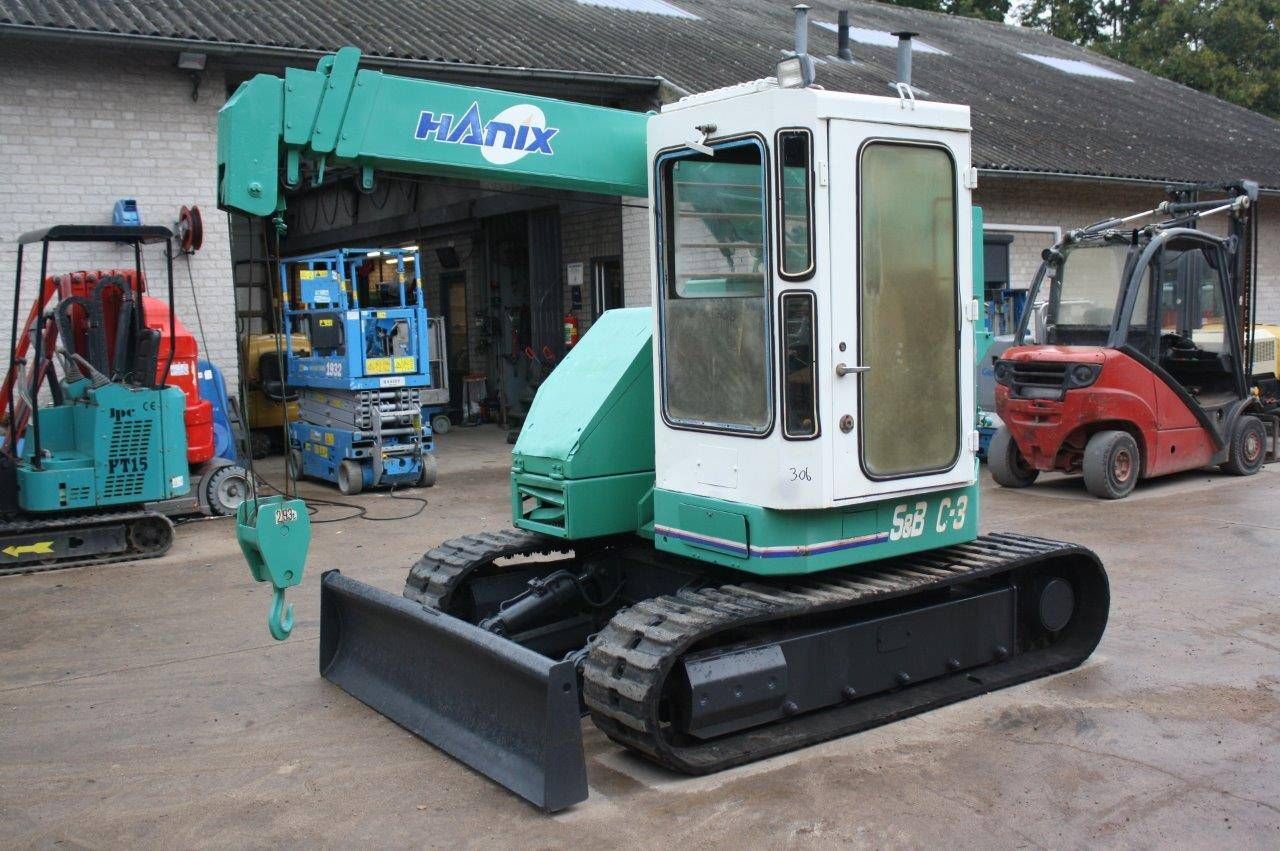 Mini crane Hanix C-3 Diesel 2930kg 11m