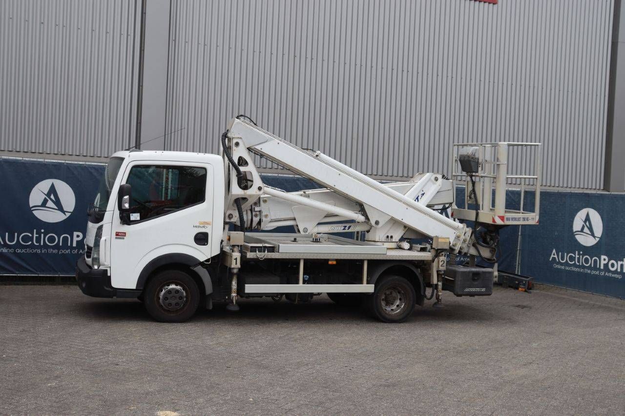 Renault Maxity Diesel truck-mounted aerial platform