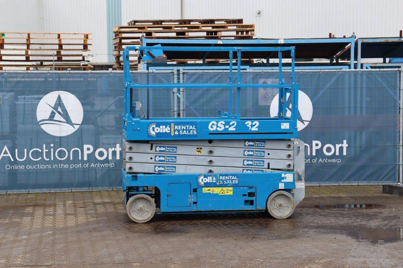 Scissor lift Genie GS2632 Electric 227kg 9.92m 2016