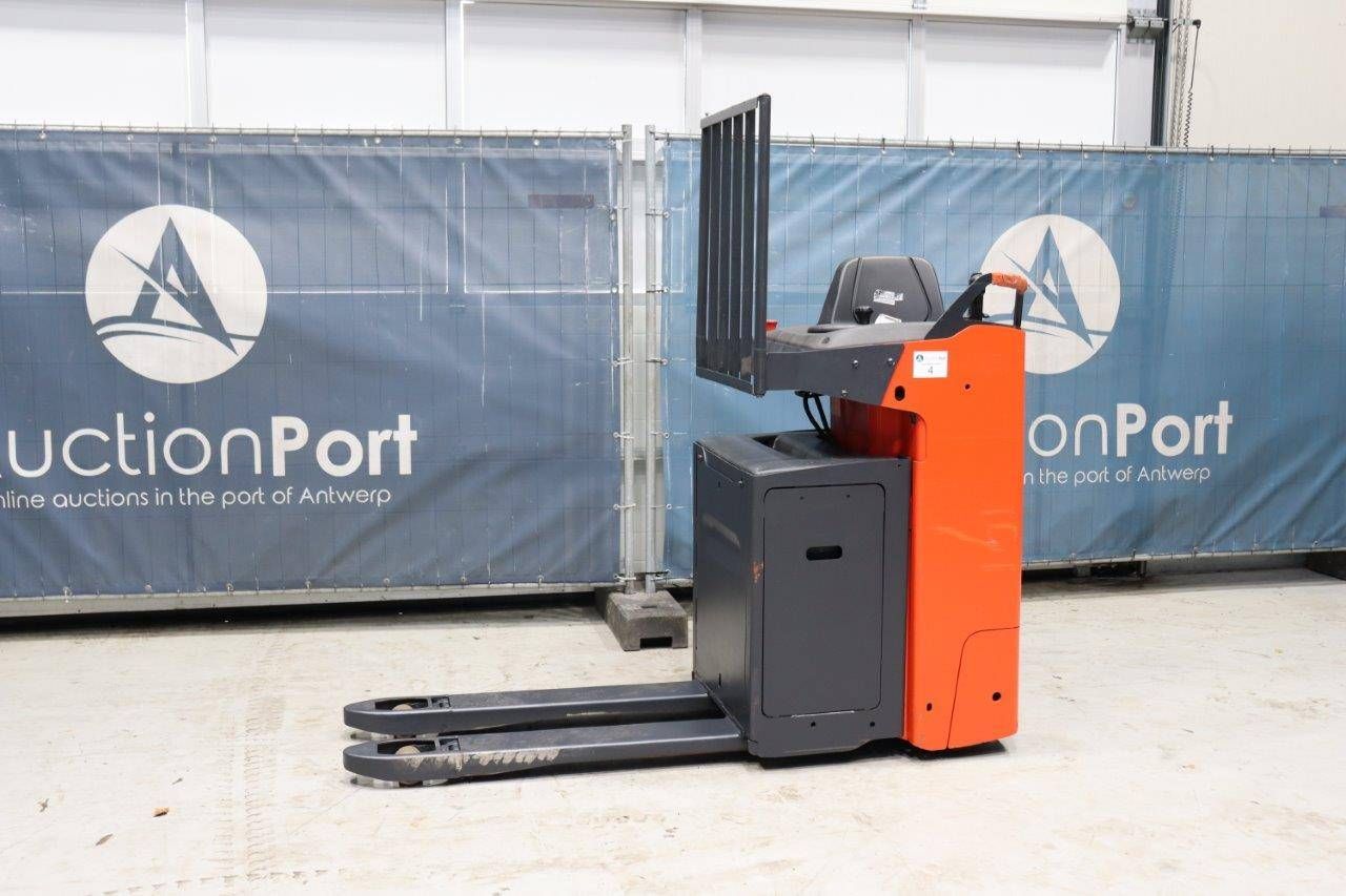 Pallet truck Linde T20SP Electric 2000kg 2017