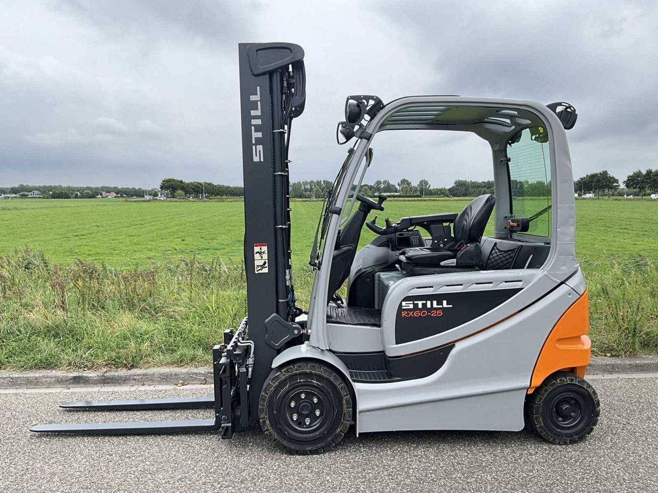 Forklift Still RX60-25 Electric 2500kg 5.47m 2014